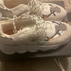 Versace Chain Reaction